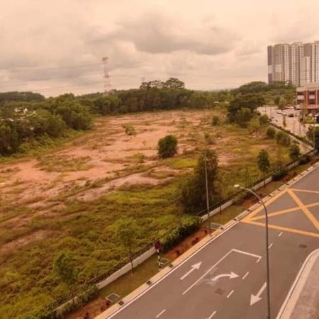 Hzb301-Selfcheck-In-Wi-Fi- Netflix- Parking- Pool-2 Bedroom- Klia, 7099 Sepang Exterior photo